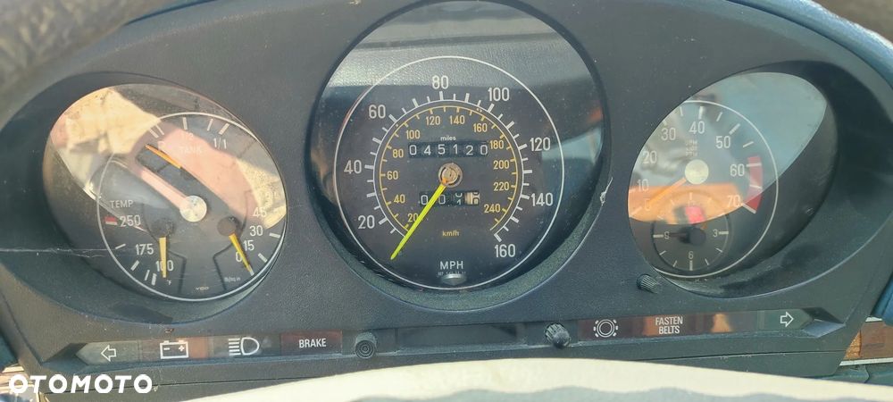Mercedes-Benz SL - 10