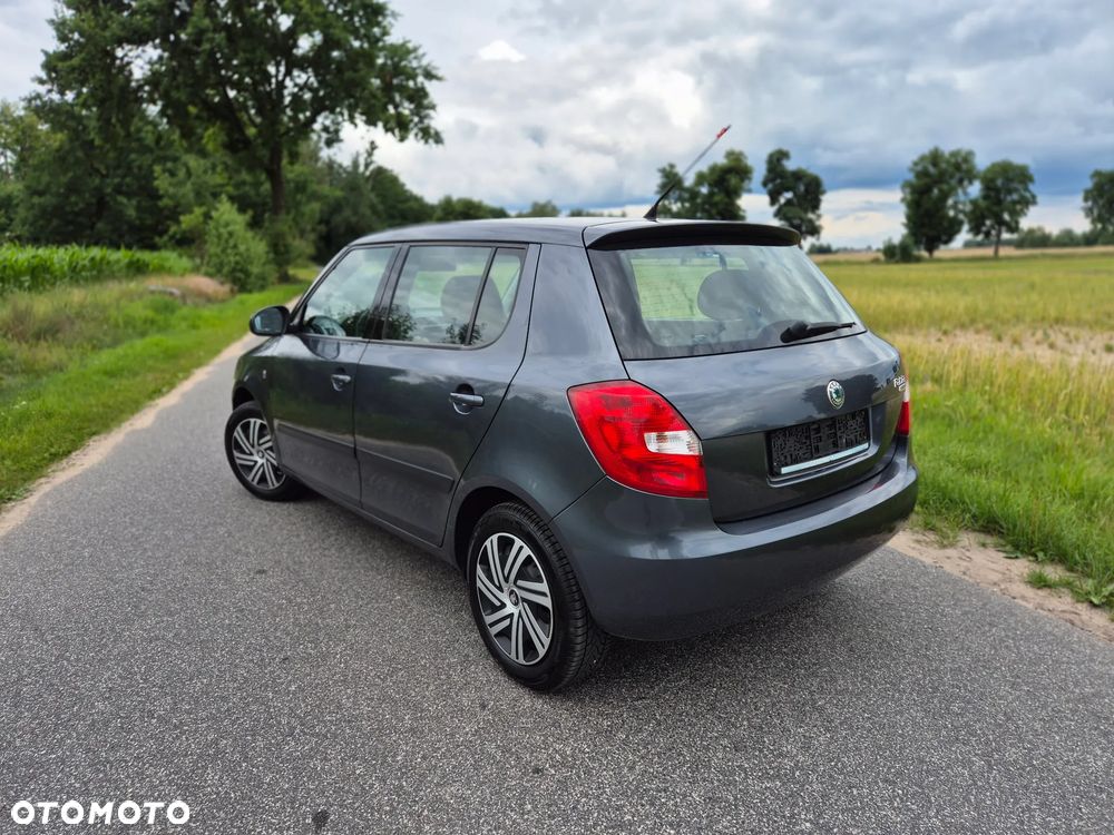 Skoda Fabia 1.2 HTP - 4