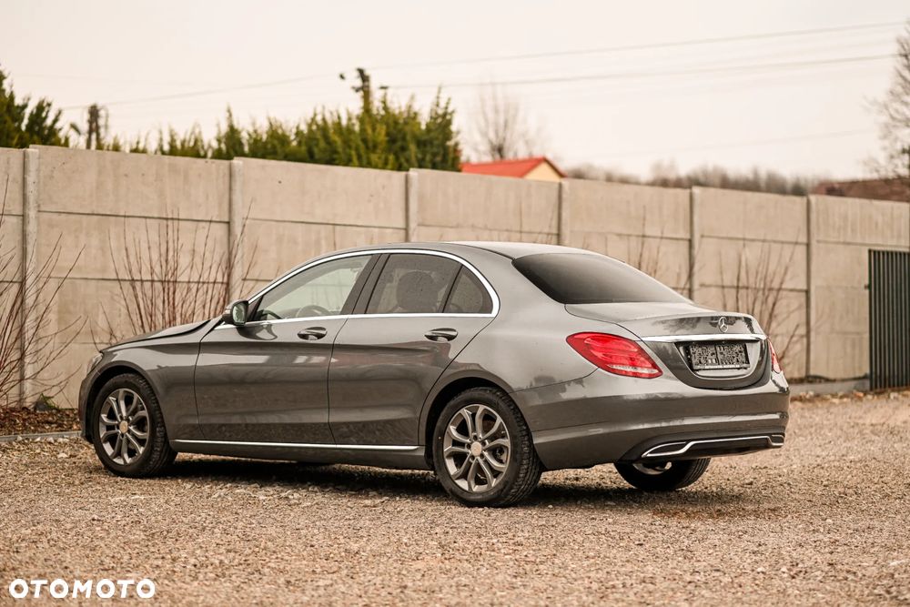 Mercedes-Benz Klasa C 180 (BlueTEC) d 7G-TRONIC - 15