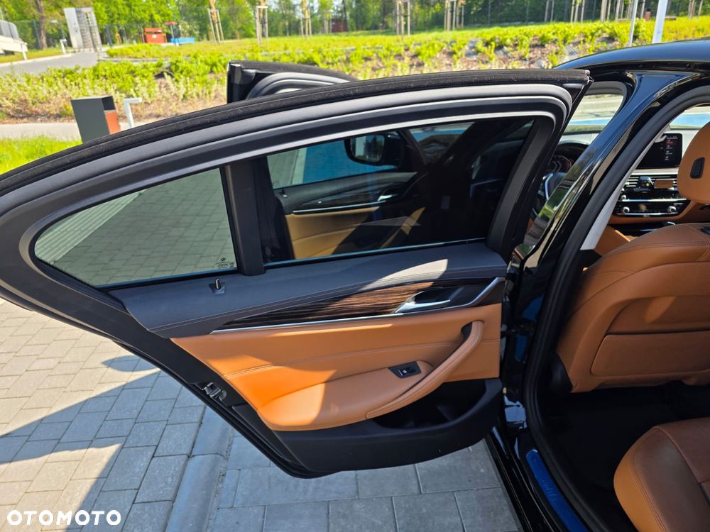 BMW Seria 5 520d mHEV Luxury Line - 32