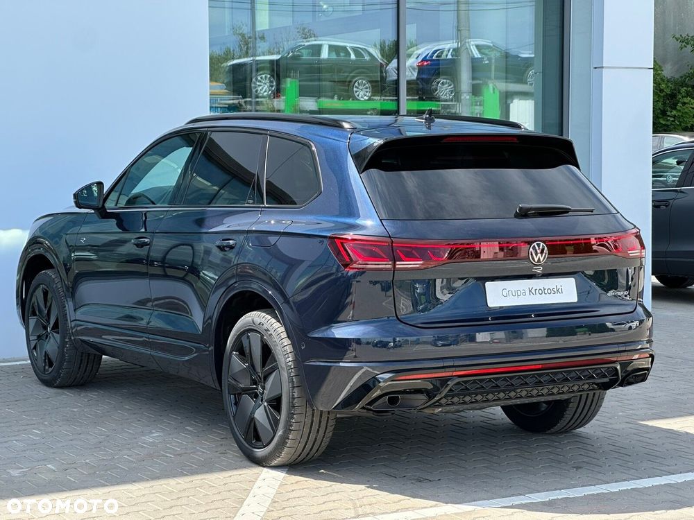Volkswagen Touareg - 8