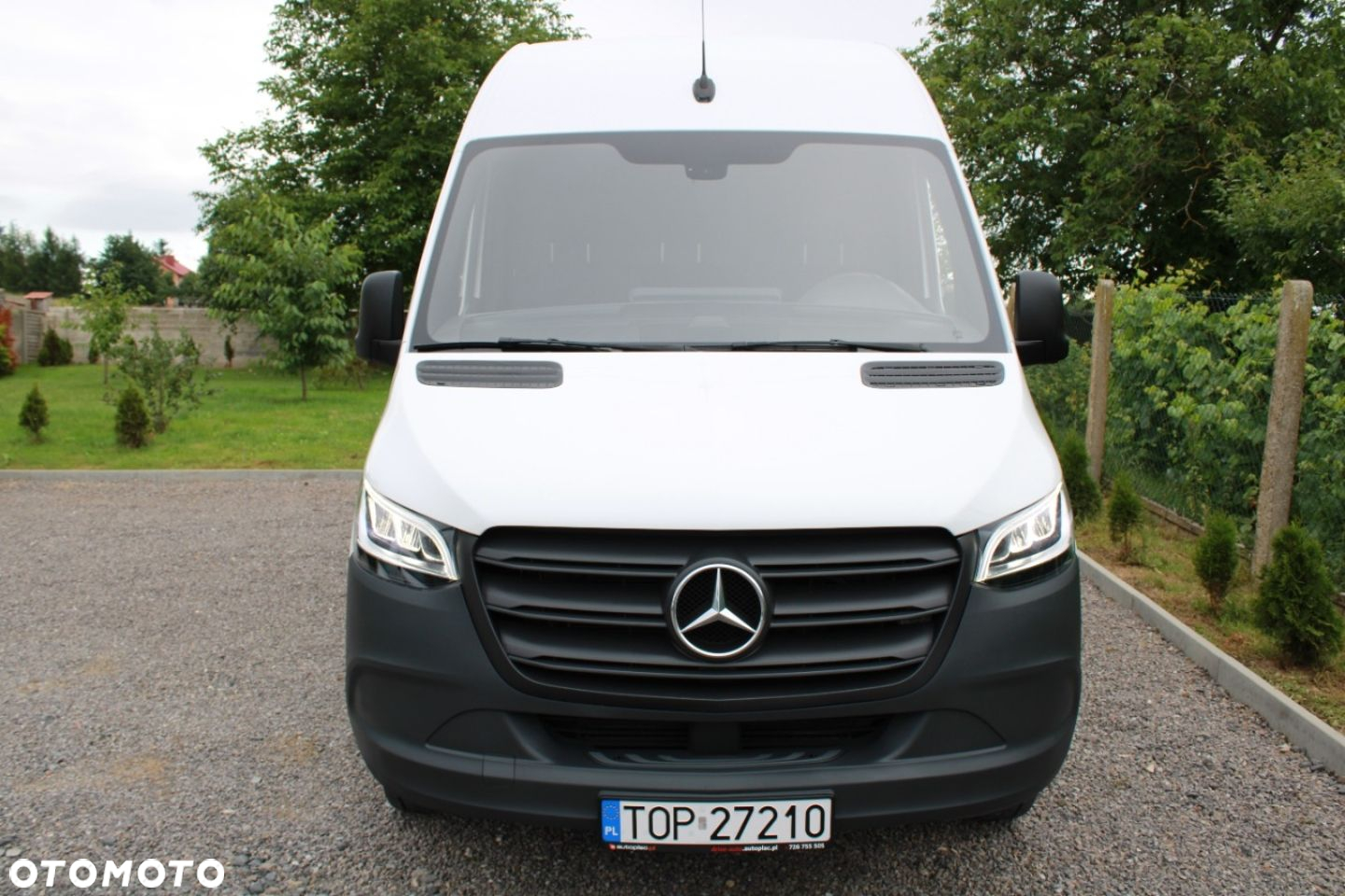 Mercedes-Benz Sprinter - 17