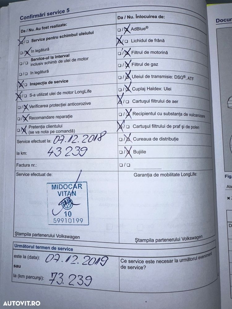 Volkswagen Touareg 3.0 V6 TDI BMT - 32