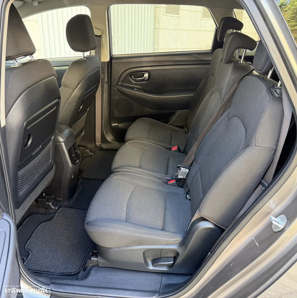 Kia Carens 1.7 CRDi ISG TX - 26