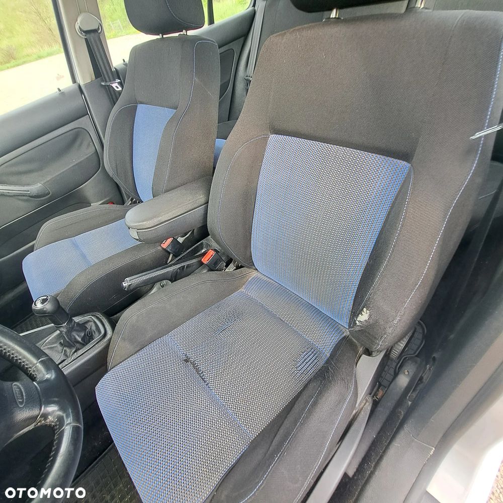 Volkswagen Golf - 10