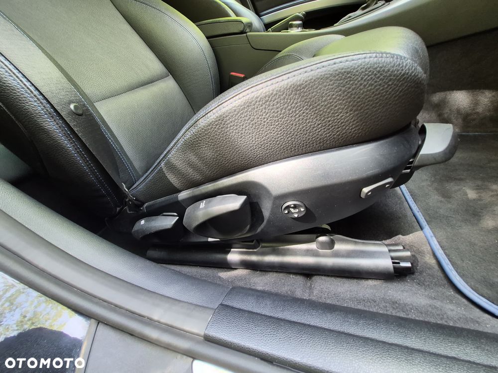 BMW Seria 3 - 15
