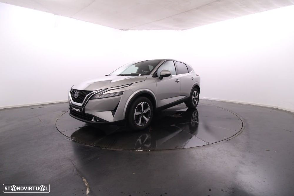 Nissan Qashqai 1.3 DIG-T N-Connecta LED - 2