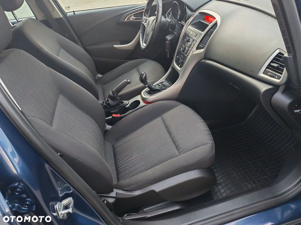 Opel Astra - 20