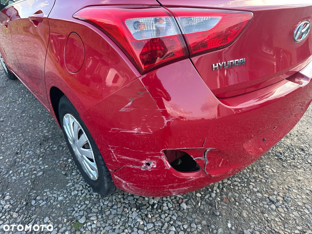 Hyundai i30 1.6 Comfort - 20