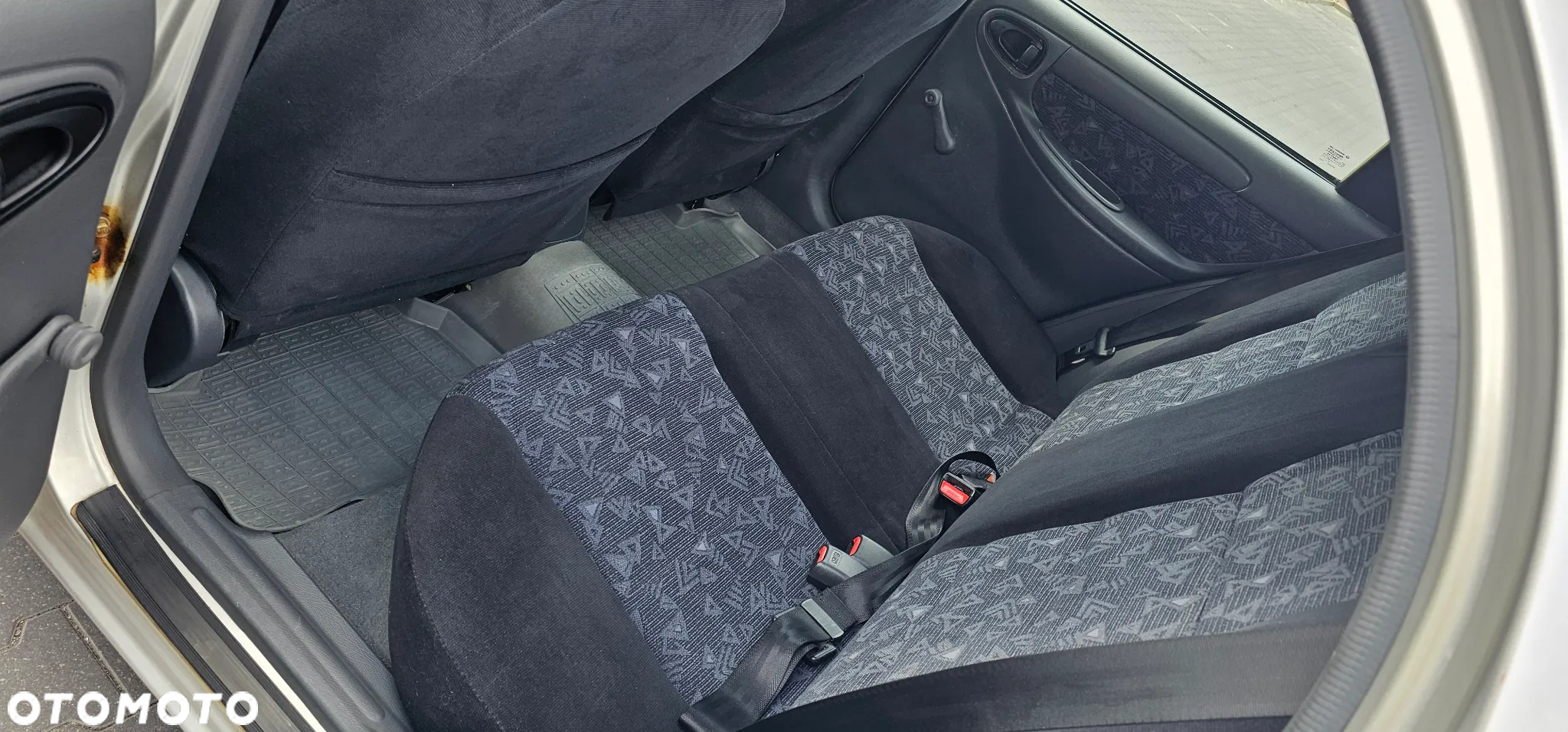 Daewoo Lanos 1.6 SX (abs air2 klm) - 8