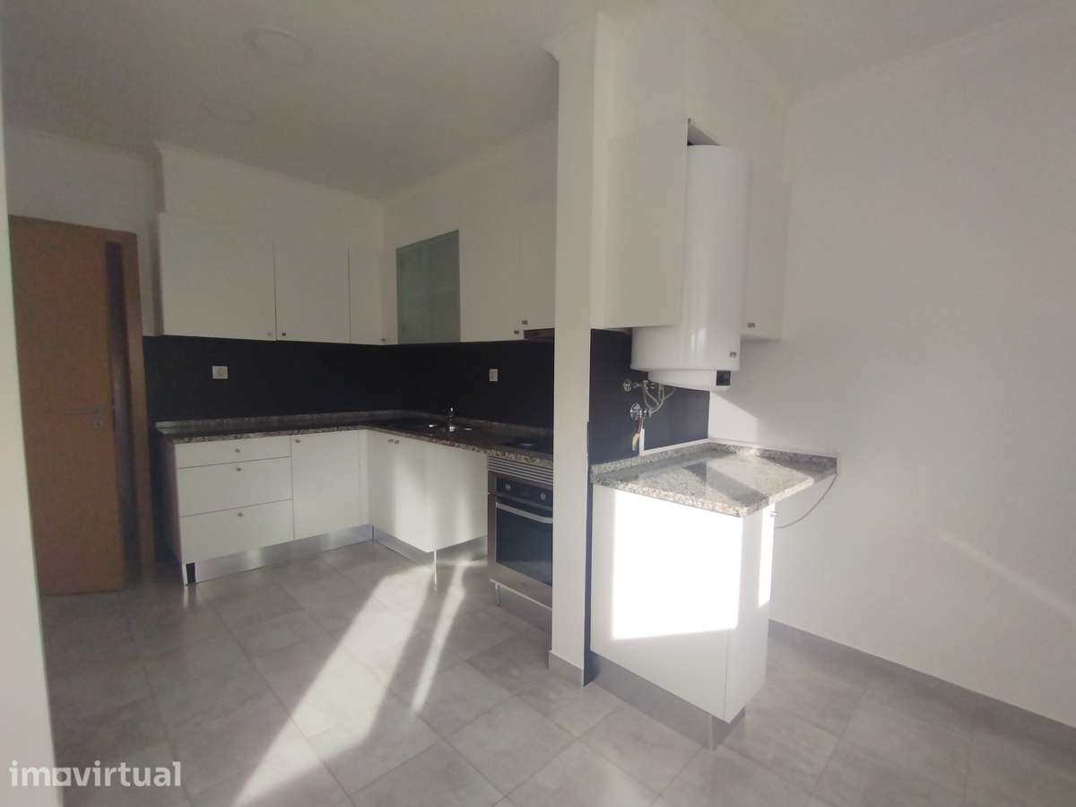 Apartamento T2 no CENTRO da cidade - Grande imagem: 3/18