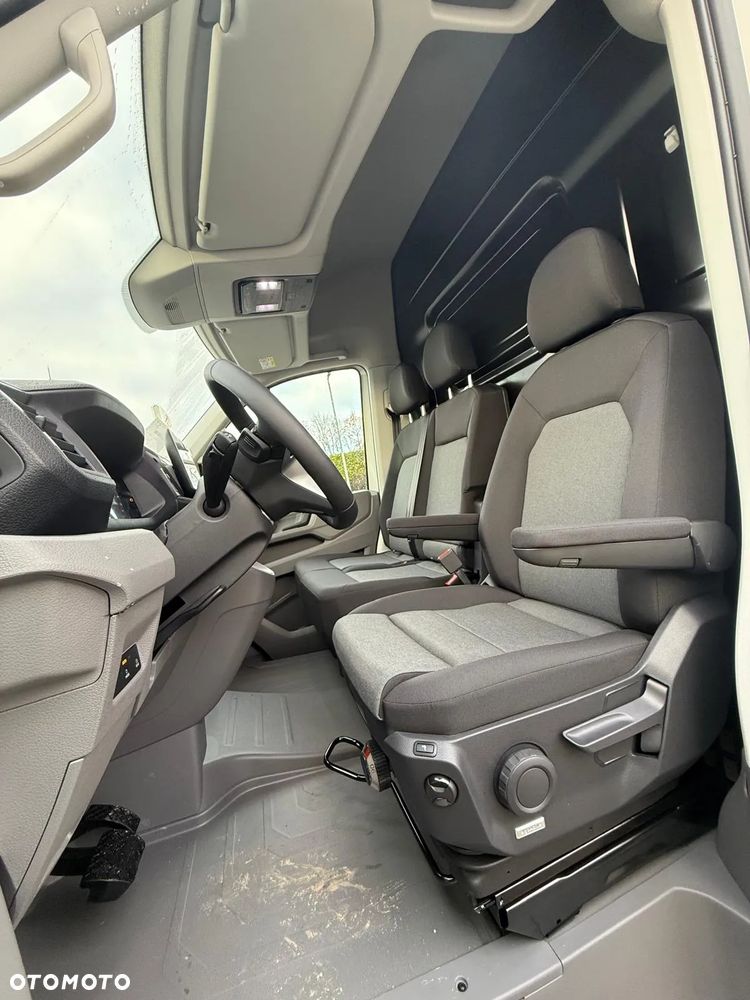 Volkswagen Crafter - 10