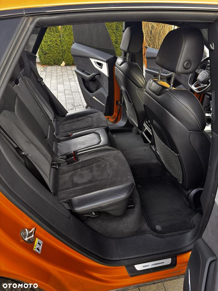 Audi Q8 - 23
