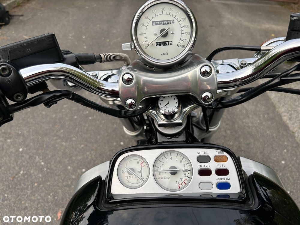 Yamaha V-MAX - 9