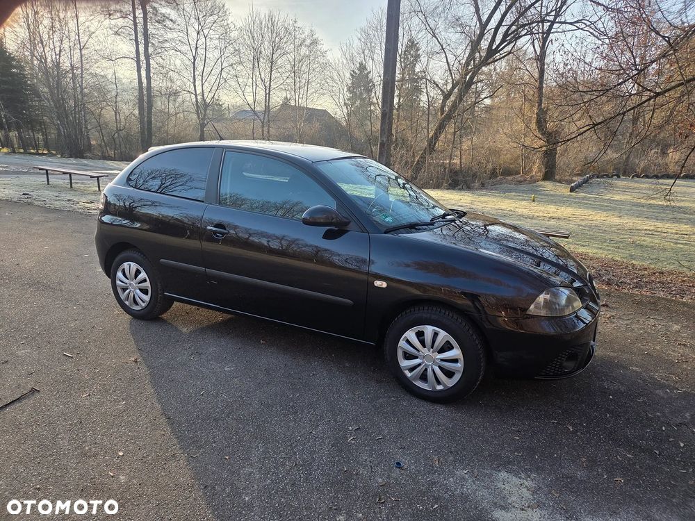 Seat Ibiza SC 1.4 16V Sport - 3