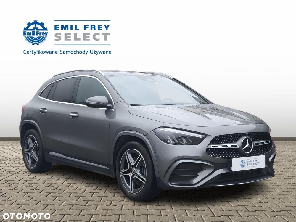 Mercedes-Benz GLA - 7