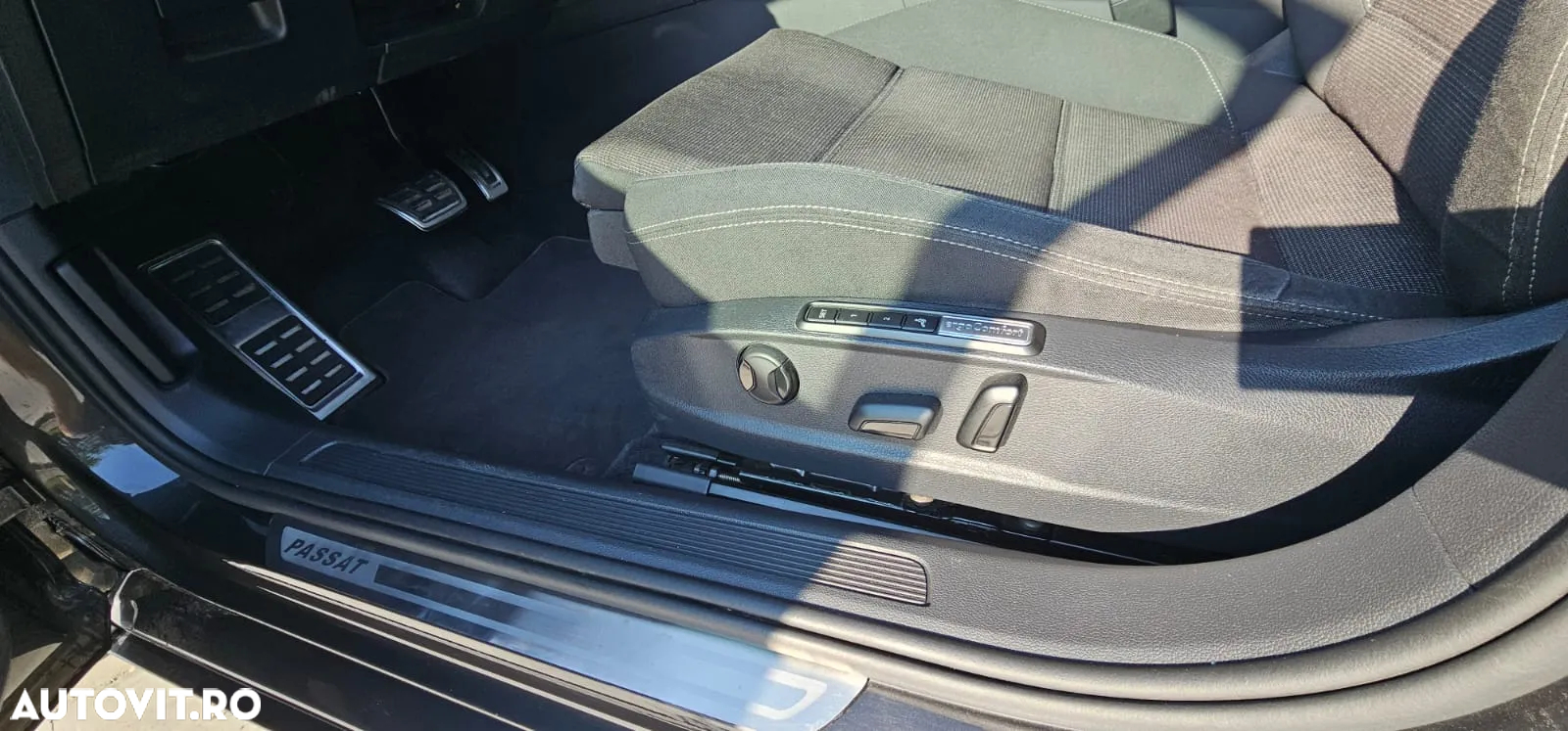 Volkswagen Passat 2.0 TDI DSG Comfortline - 13