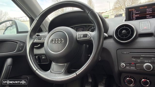 Audi A1 Sportback 1.6 TDI Advance Business Line - 14
