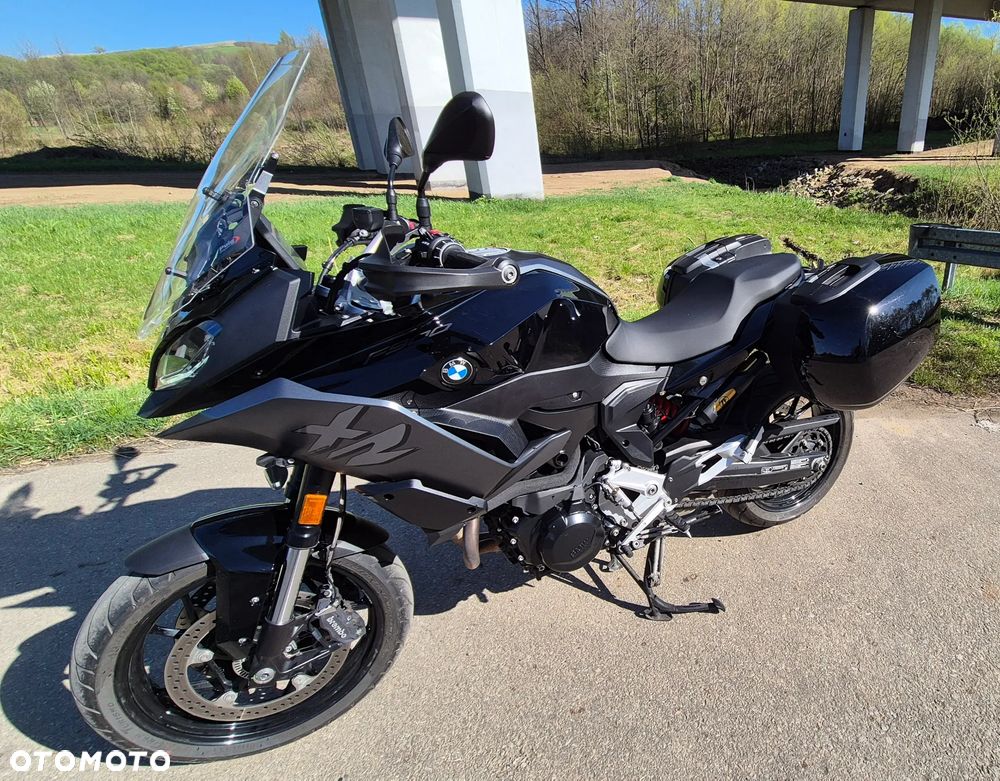 BMW XR - 2