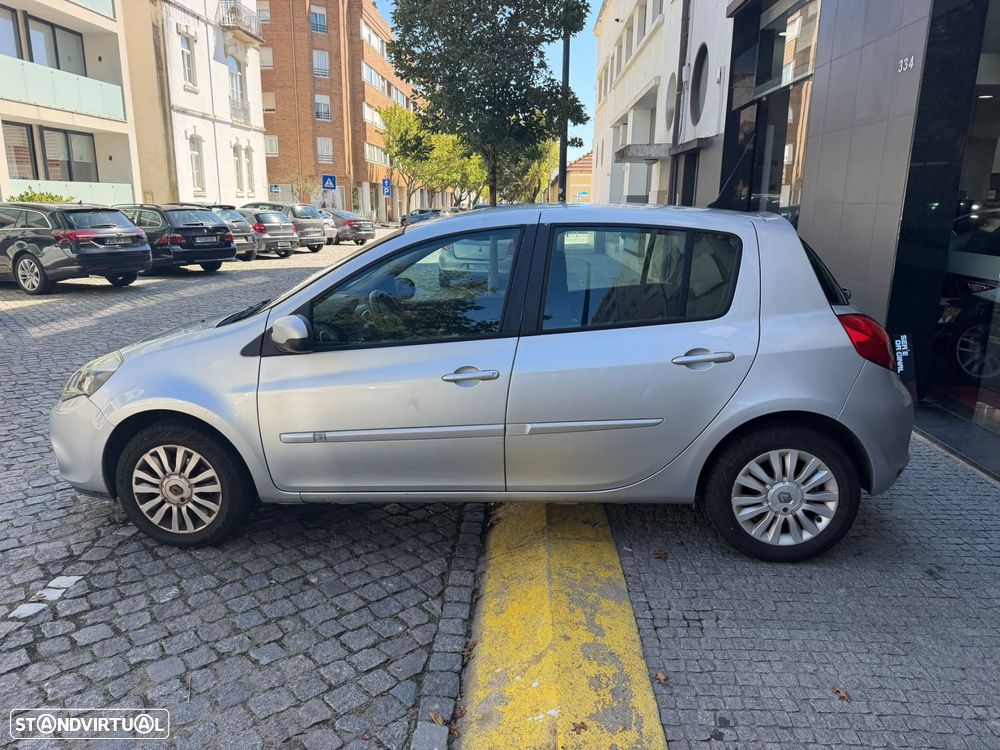 Renault Clio 1.5 dCi Confort - 6