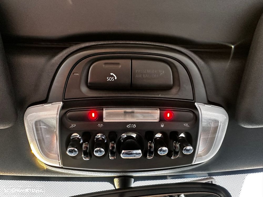 MINI 3 Portas John Cooper Works Auto Desportiva - 41