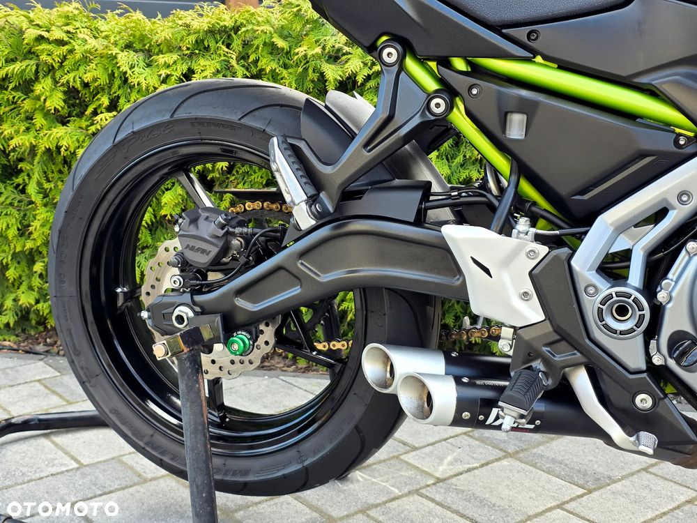 Kawasaki Z 650 - 7