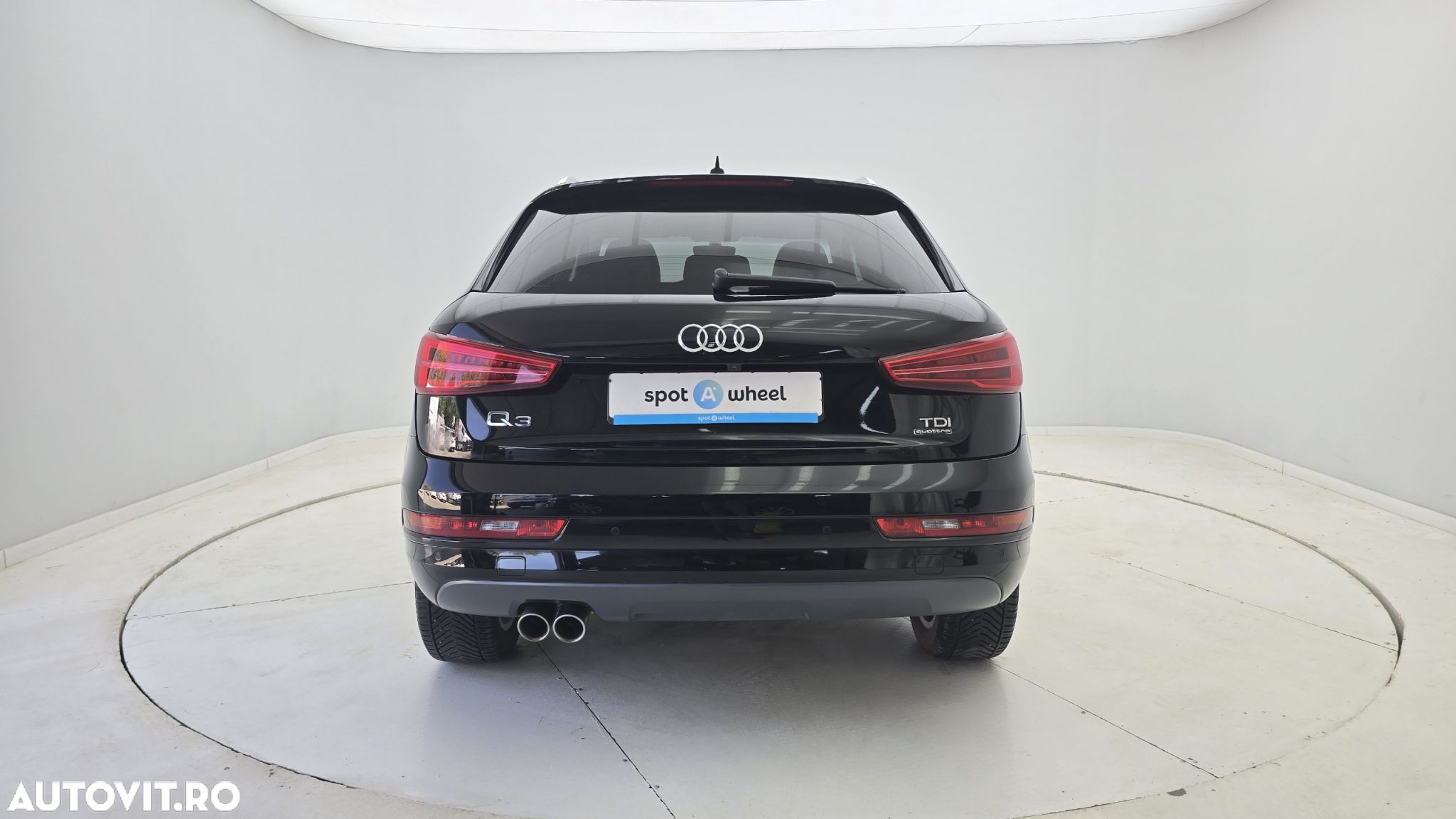 Audi Q3 2.0 TDI Quattro Stronic Design - 7