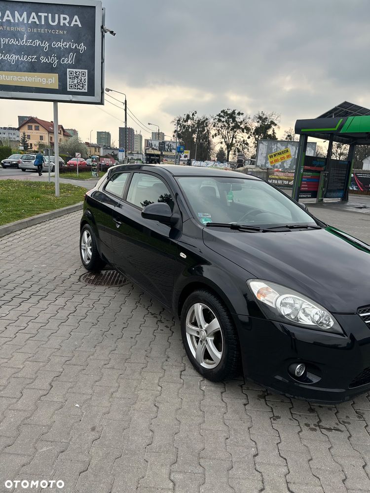 Kia Ceed 1.6 CVVT EX - 1