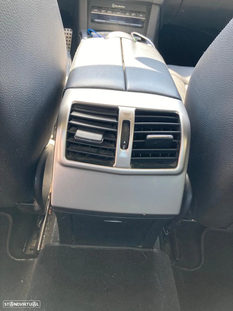 Mercedes-Benz E 200 CDi Avantgarde BE Auto. - 18