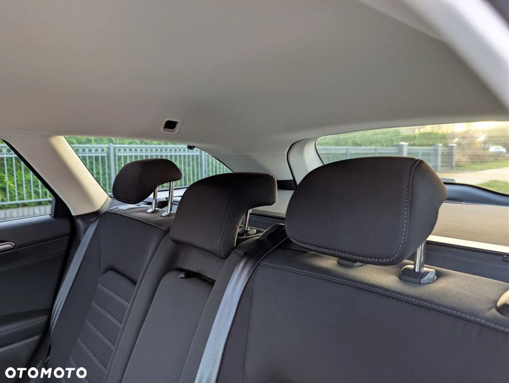 Ford Mondeo 2.0 EcoBlue Trend - 37