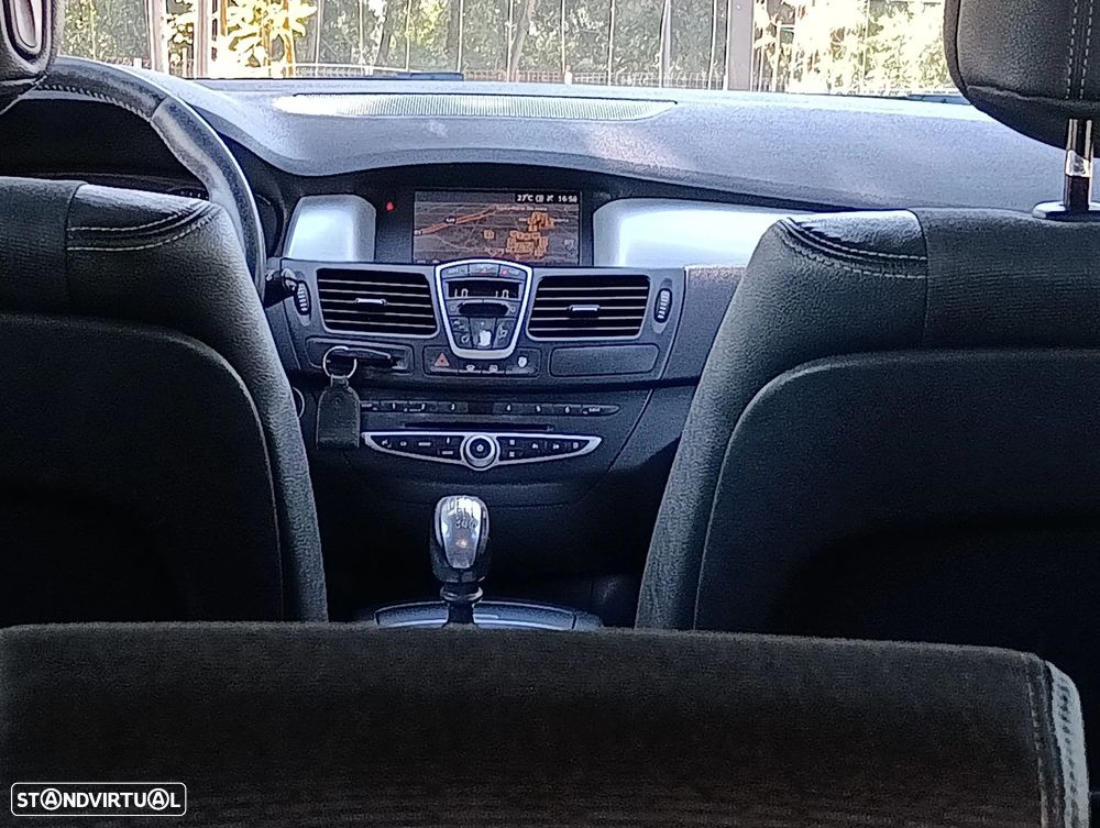 Renault Laguna 2.0 dCi Luxe - 8