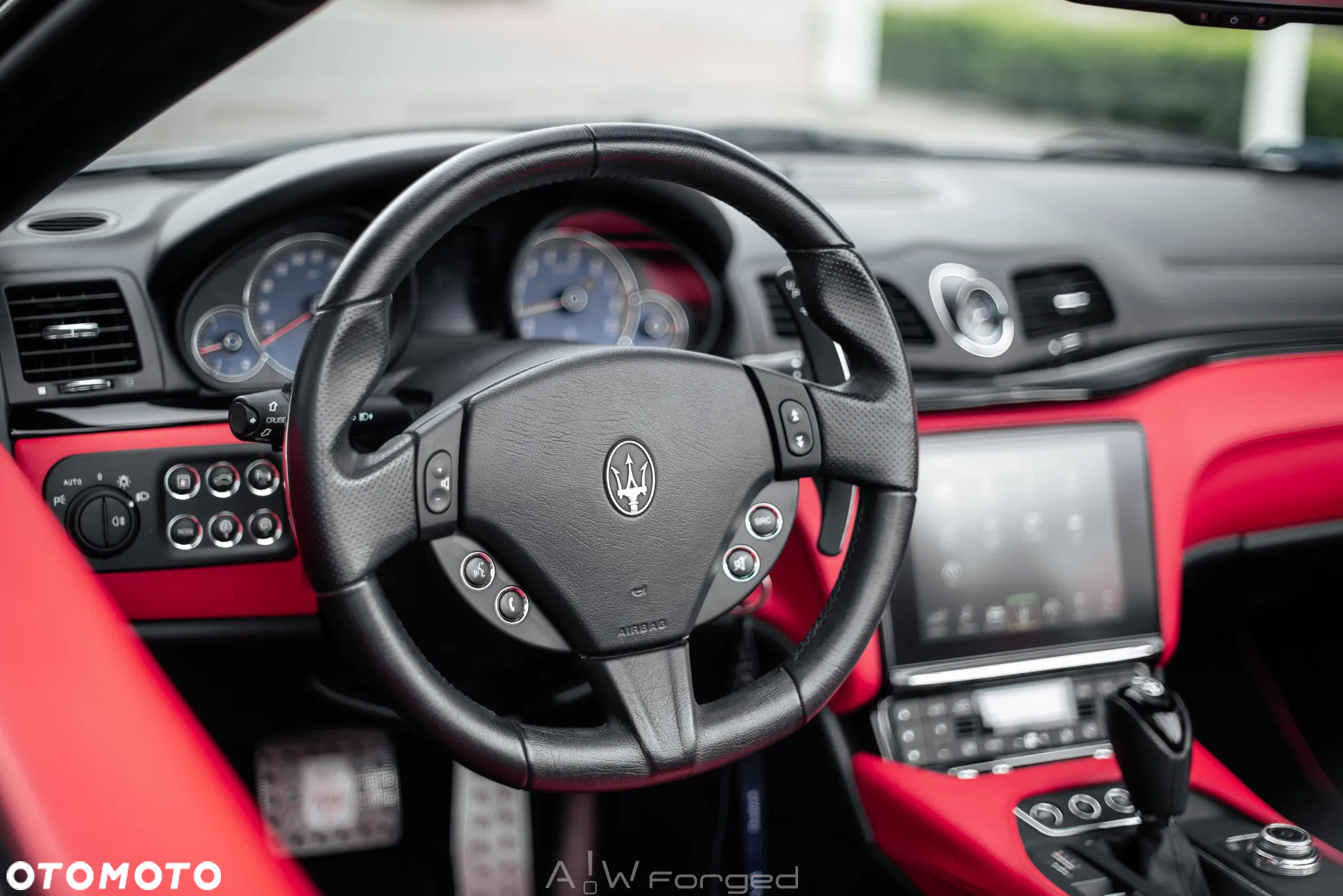 Maserati GranTurismo S Automat - 23