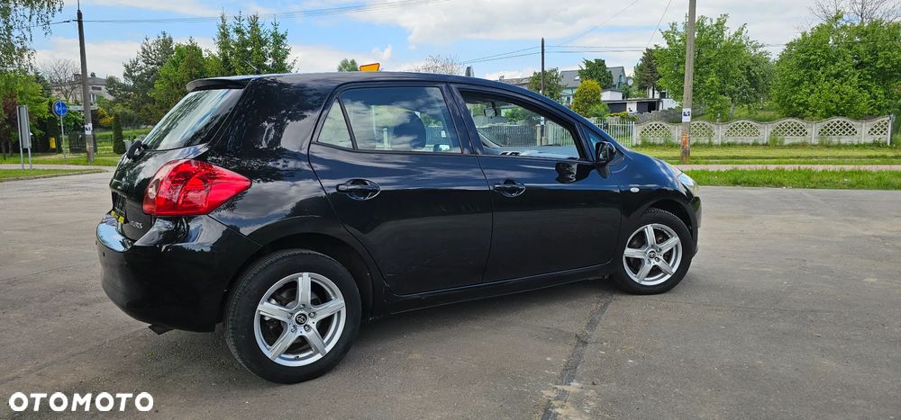 Toyota Auris 1.6 VVT-i Team - 6