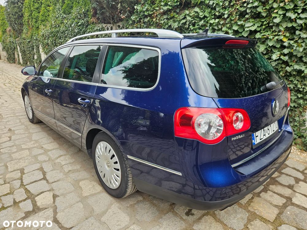 Volkswagen Passat - 6