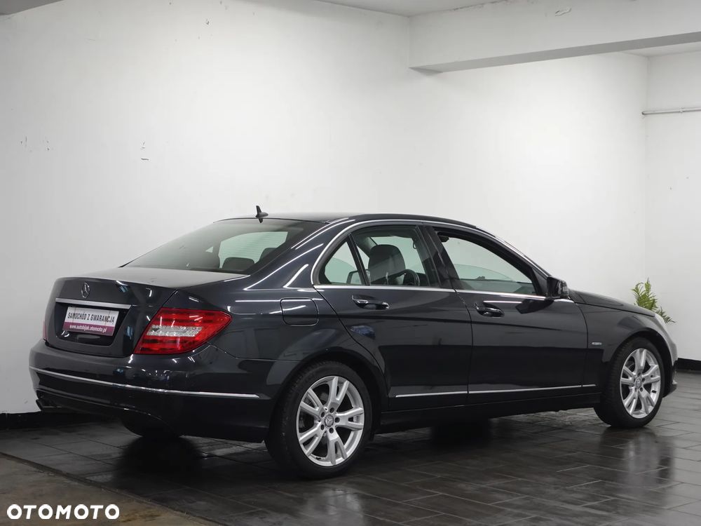 Mercedes-Benz Klasa C 200 (BlueEFFICIENCY) 7G-TRONIC Avantgarde - 9