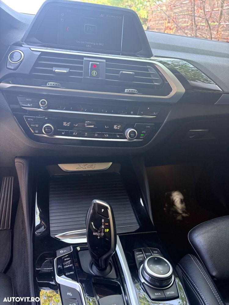 BMW X4 xDrive20d - 8