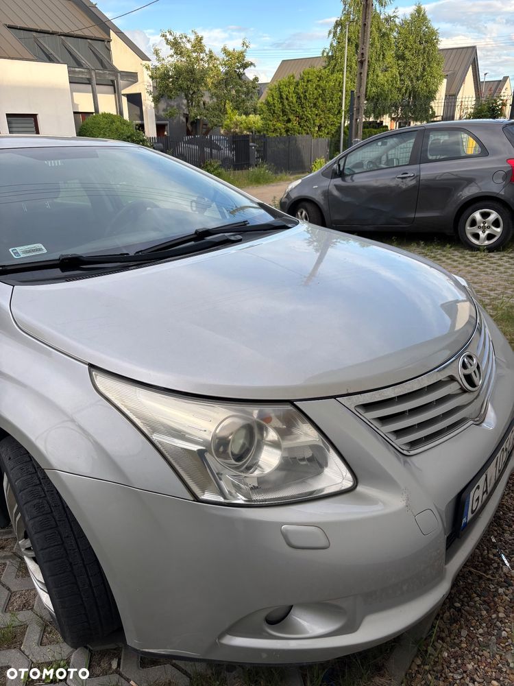 Toyota Avensis - 3