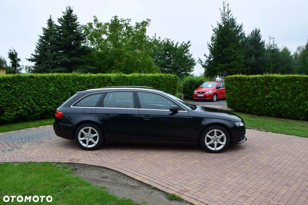 Audi A4 Avant - 8