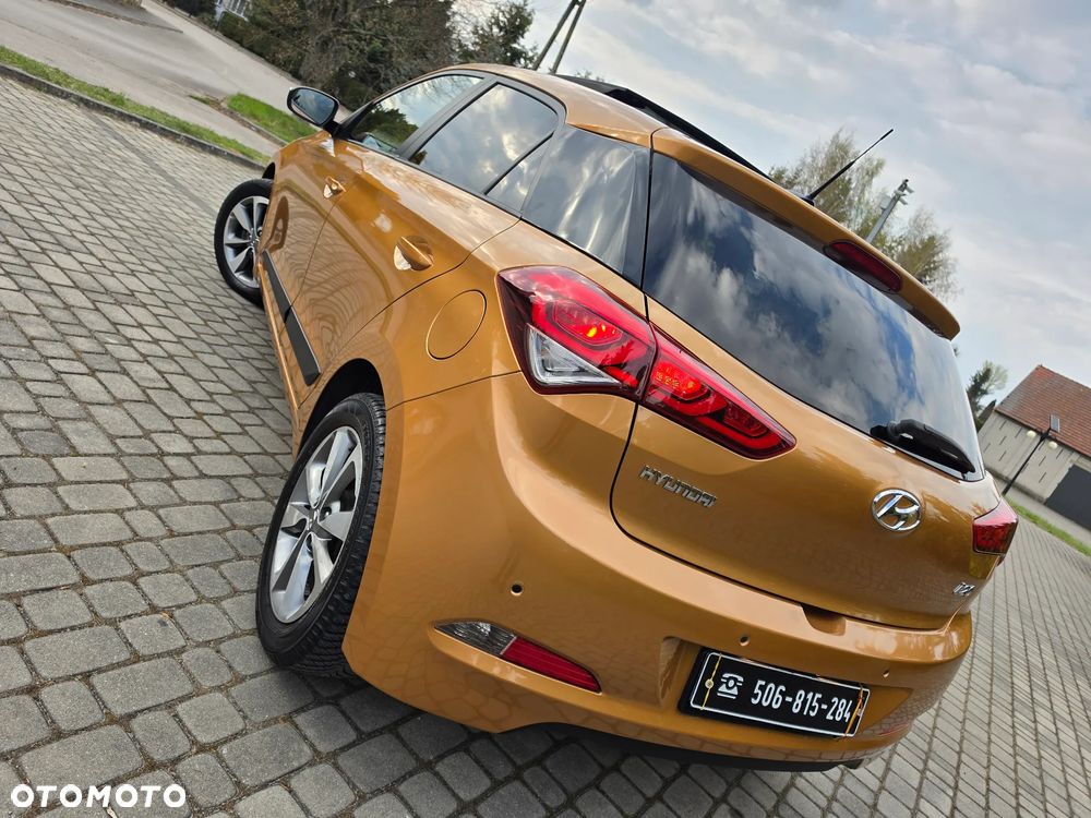 Hyundai i20 1.2 Passion Plus - 13