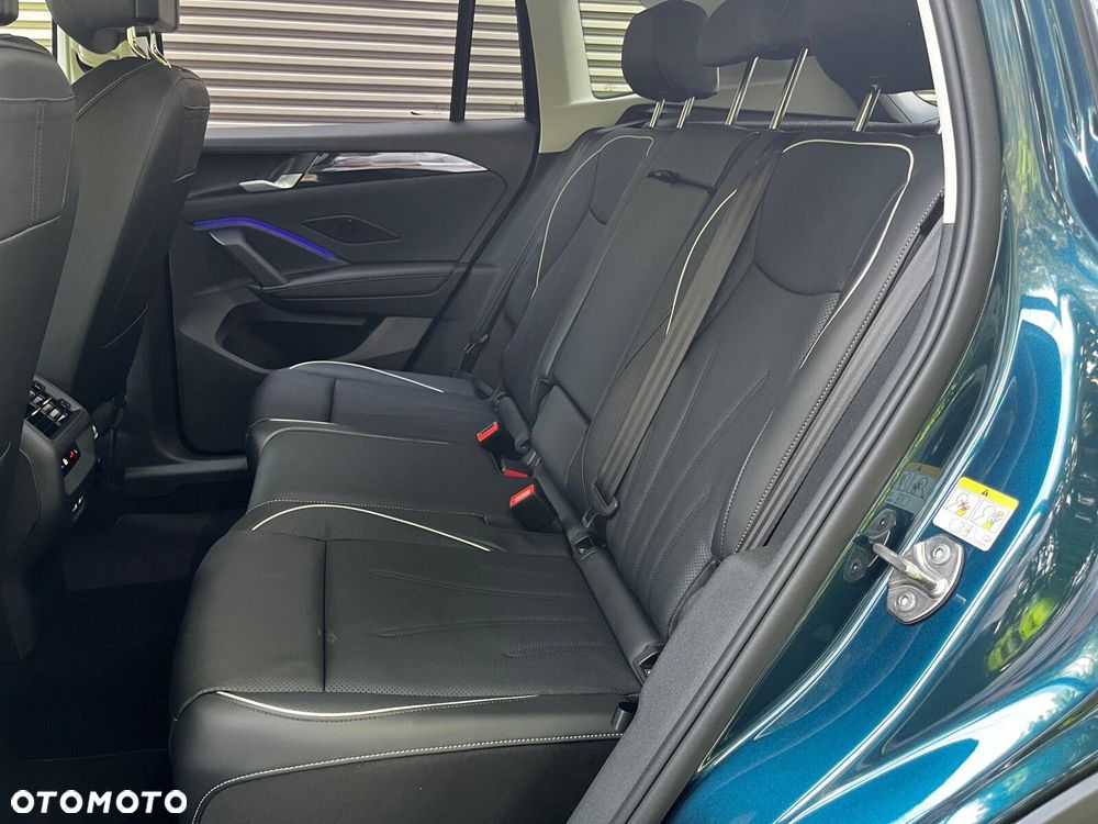 Volkswagen Tiguan - 19