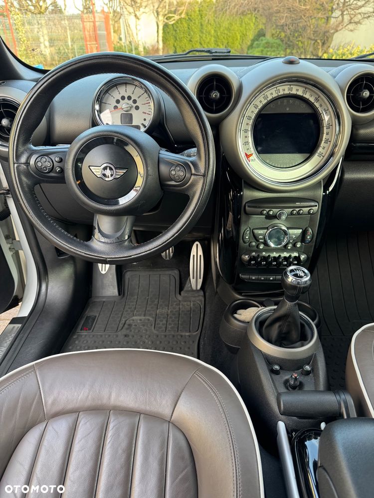 MINI Countryman - 16