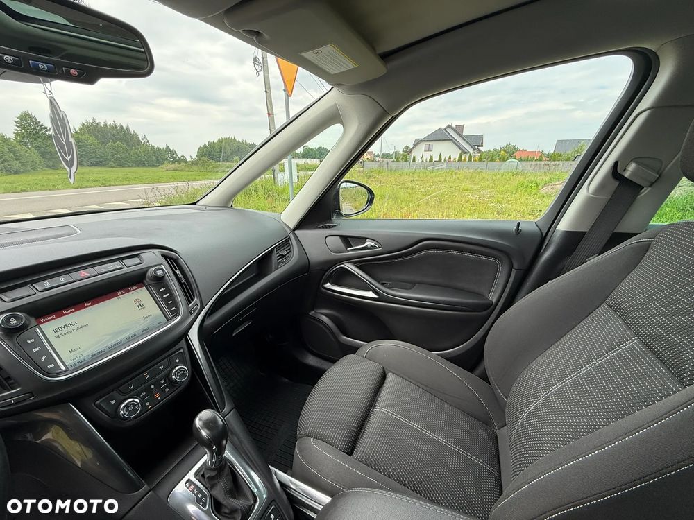 Opel Zafira 1.4 T Cosmo EU6 - 22