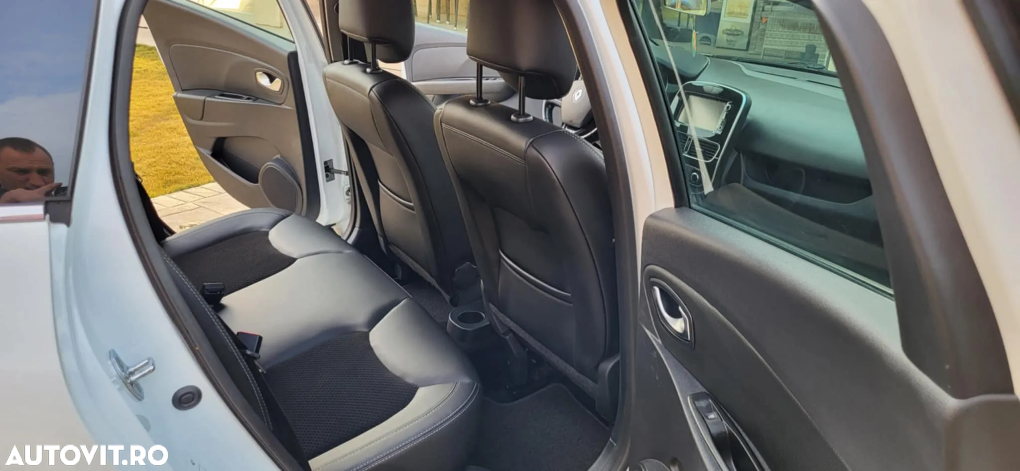 Renault Clio - 13