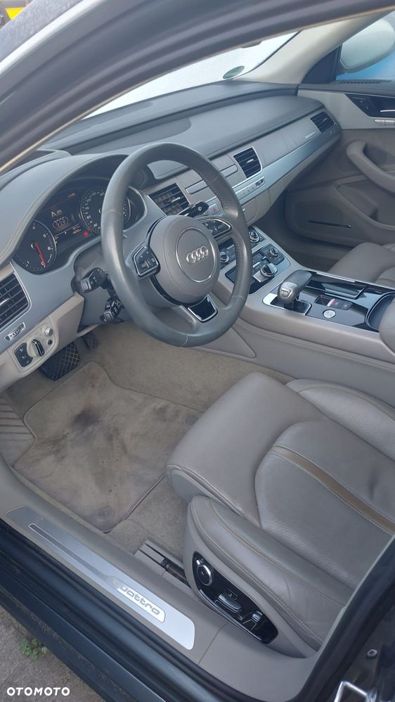 Audi A8 3.0 TDI L Quattro - 23