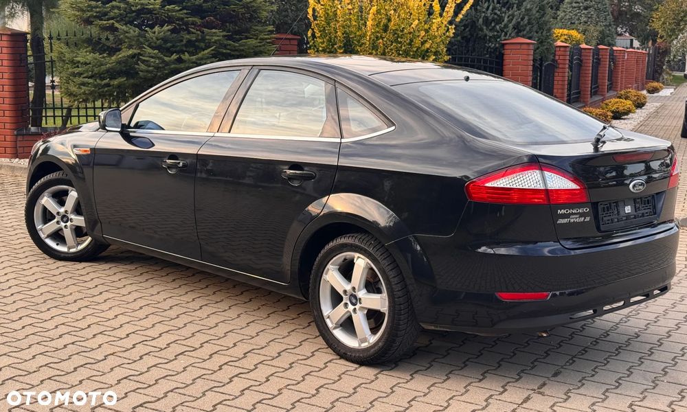 Ford Mondeo - 18