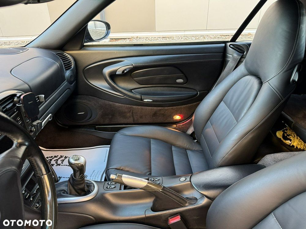 Porsche 911 Carrera 4 Cabrio - 7