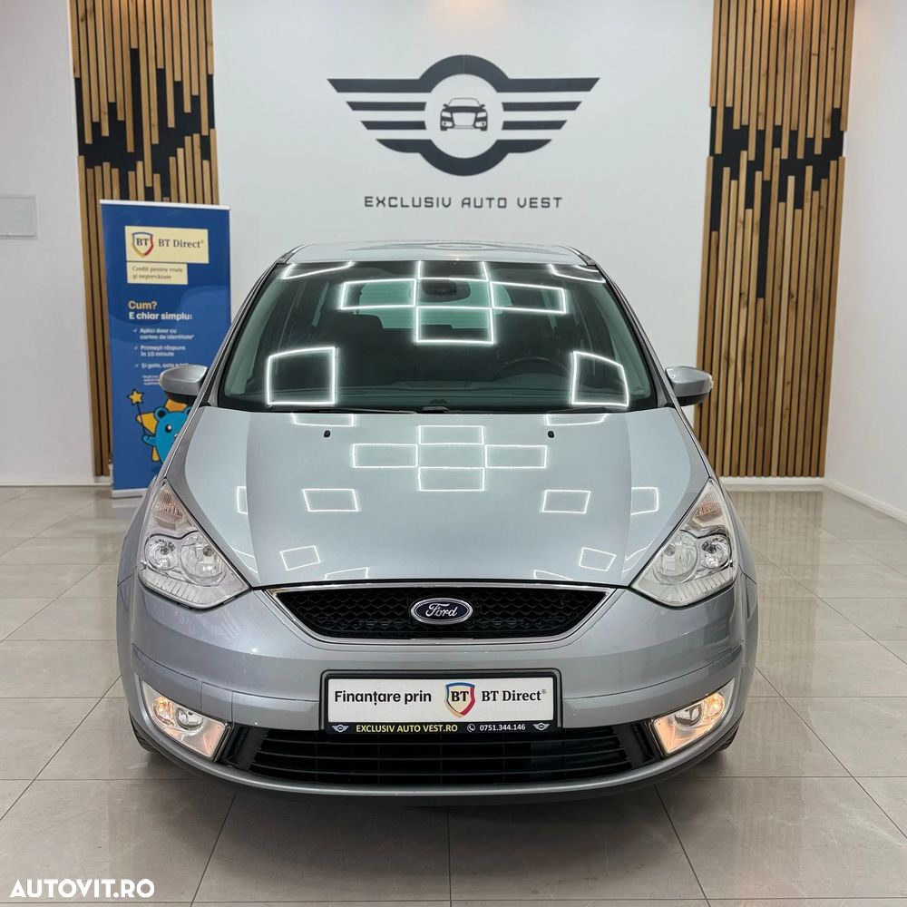 Ford Galaxy 2.0 Ghia - 10