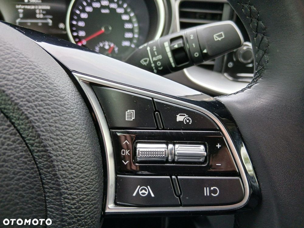 Kia Ceed 1.5 T-GDI M - 22