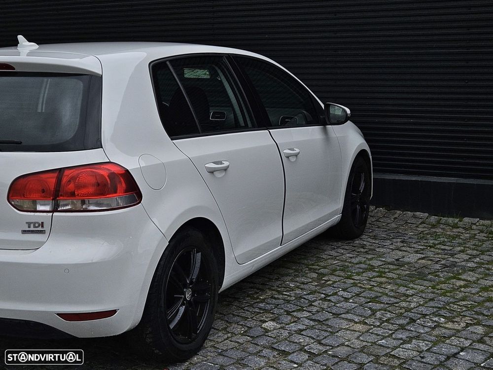 VW Golf 1.6 TDi Confortline - 11