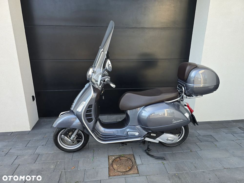 Vespa GTS - 5